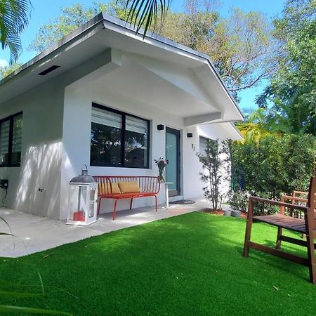 Design District By Midtown, Wynwood, Brickell, 10 Min To The Beach, Free Parking Маямі Екстер'єр фото